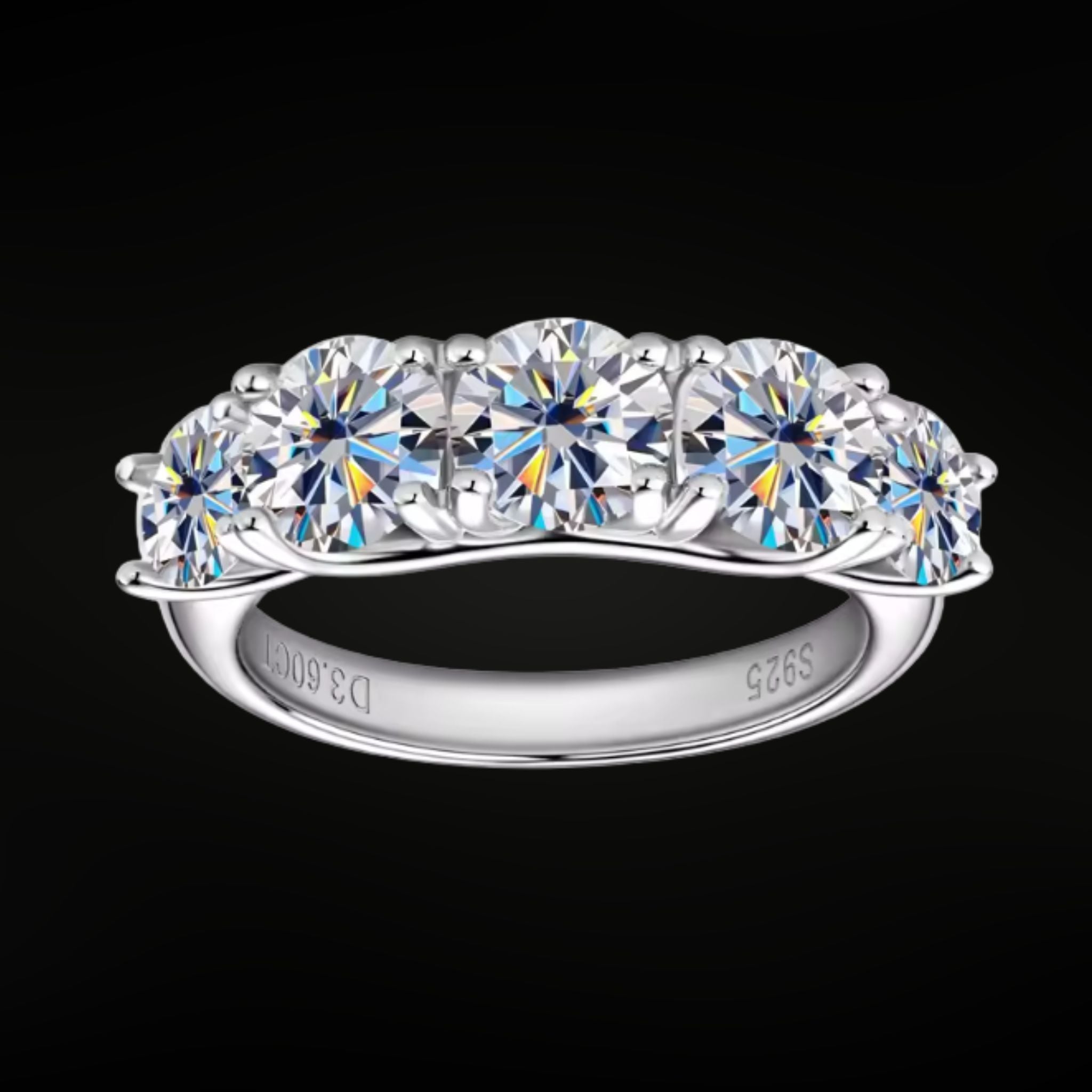 •ÉCLATINE Lumière 3.6CT Band Ring
