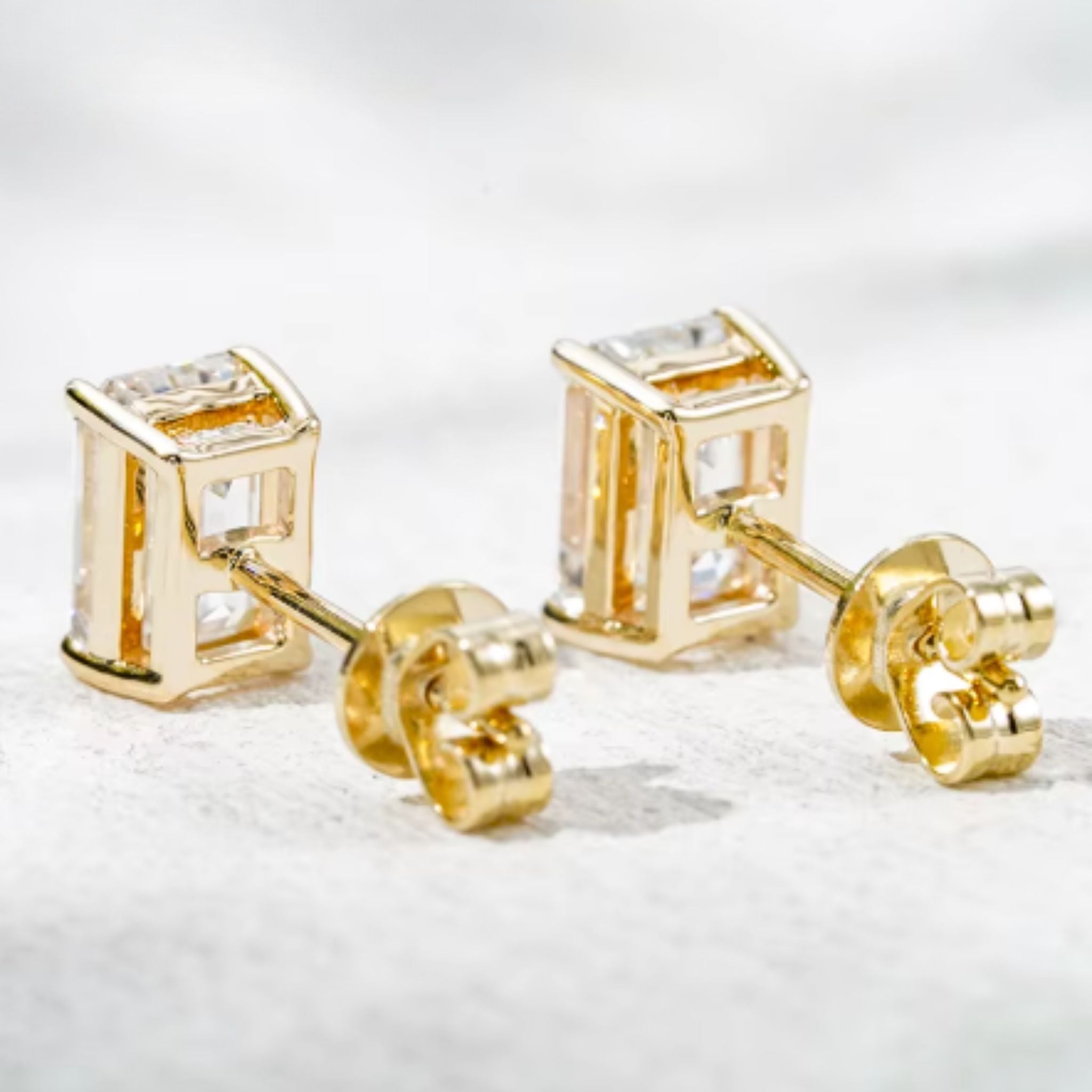 ÉCLATINE 10K Solid Gold | IGI Certified Lab Diamond | Emerald Cut| Stud Earrings