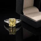 ÉCLATINE Made | 4CT LUMIÈRE Signature Ring | Emerald Cut