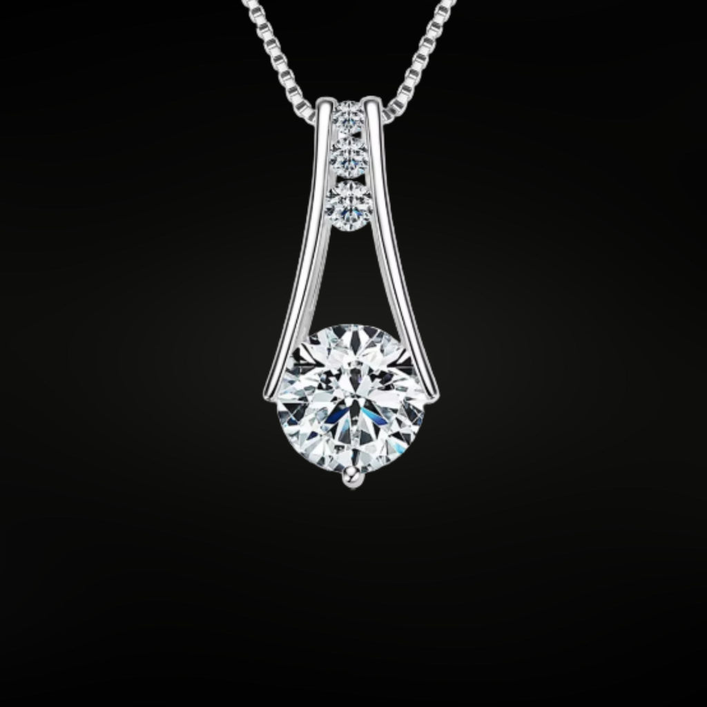 ÉCLATINE Trapeze Pendant Necklace  | 8mm(2ct)