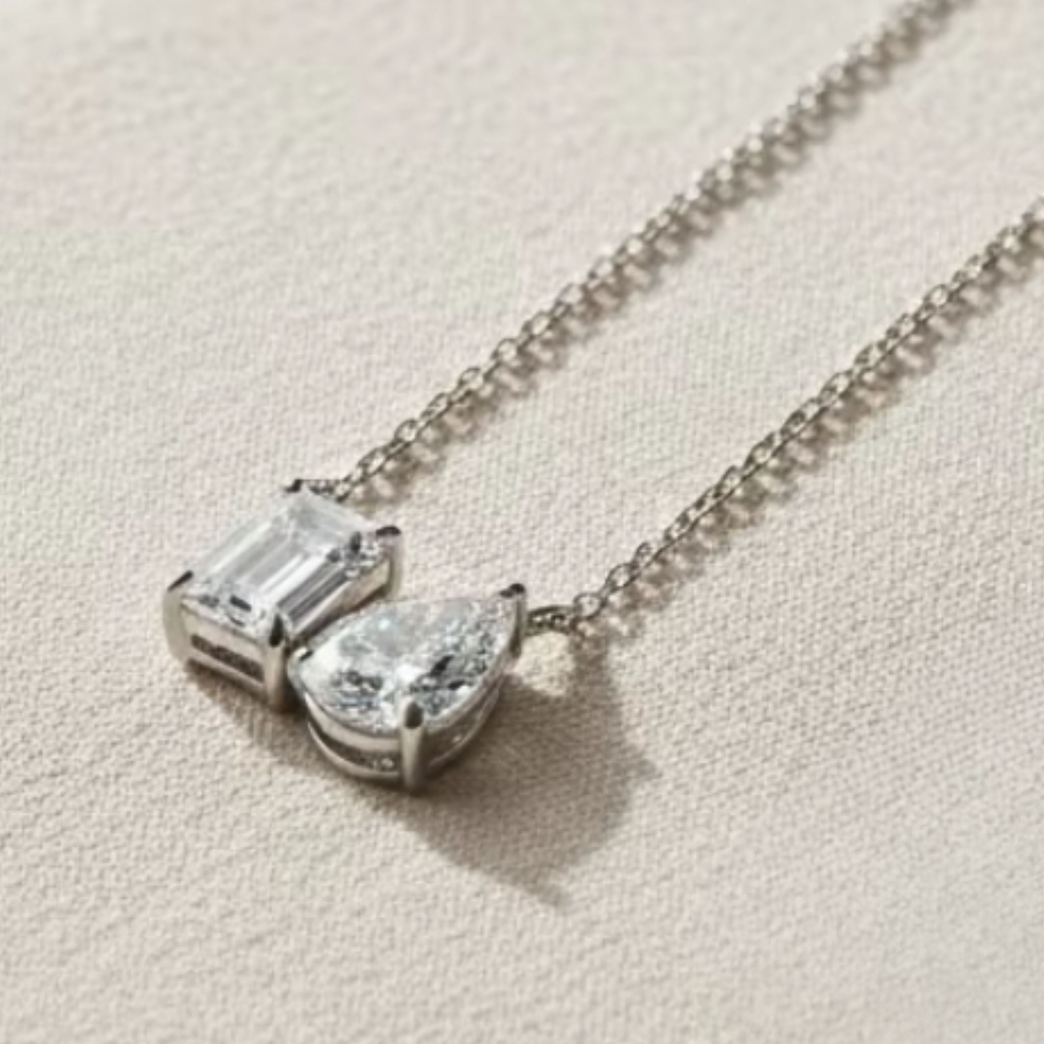 ÉCLATINE Toi et Moi Moissanite Necklace – 2 CT Total | Emerald & Pear Cut