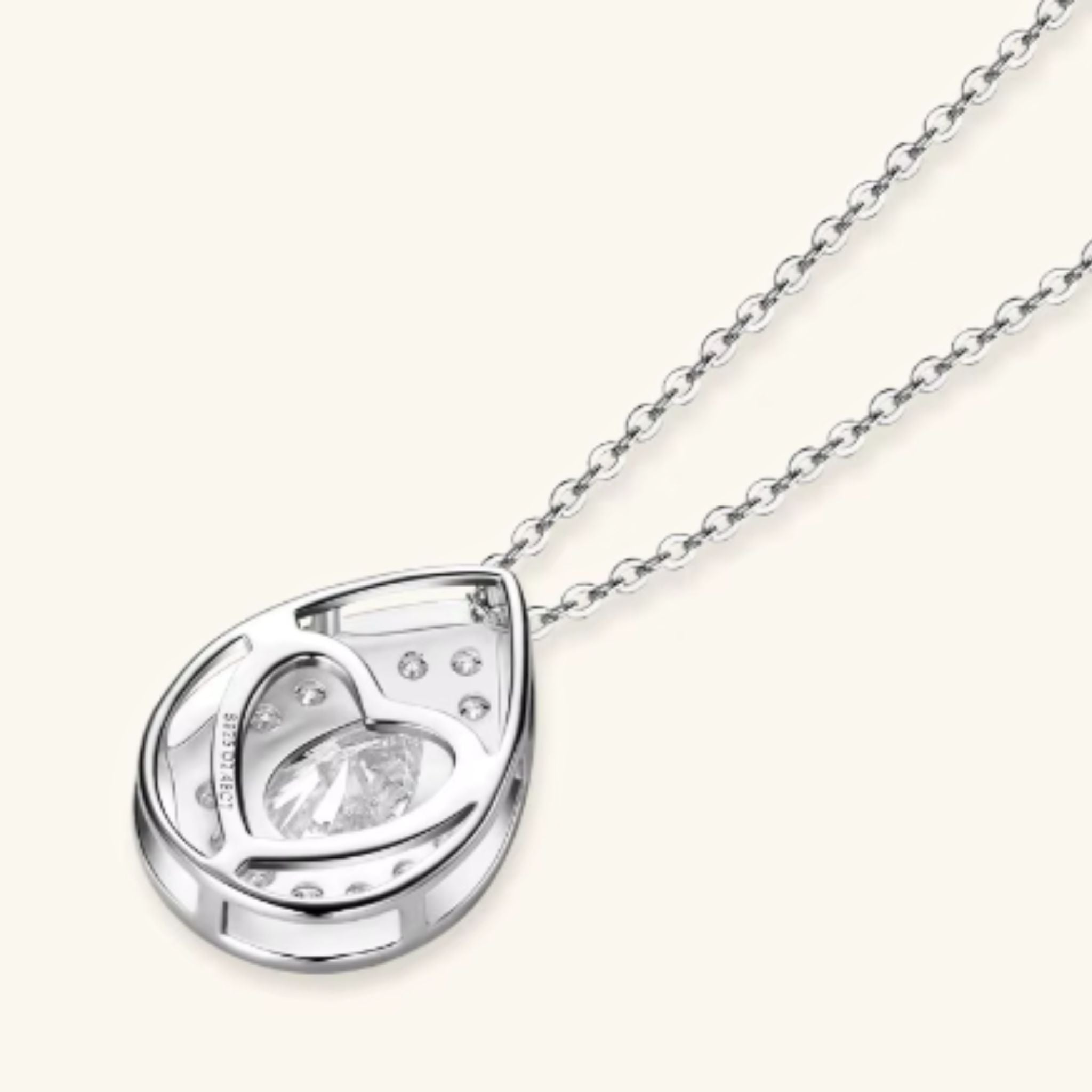 ÉCLATINE Allure Moissanite Necklace