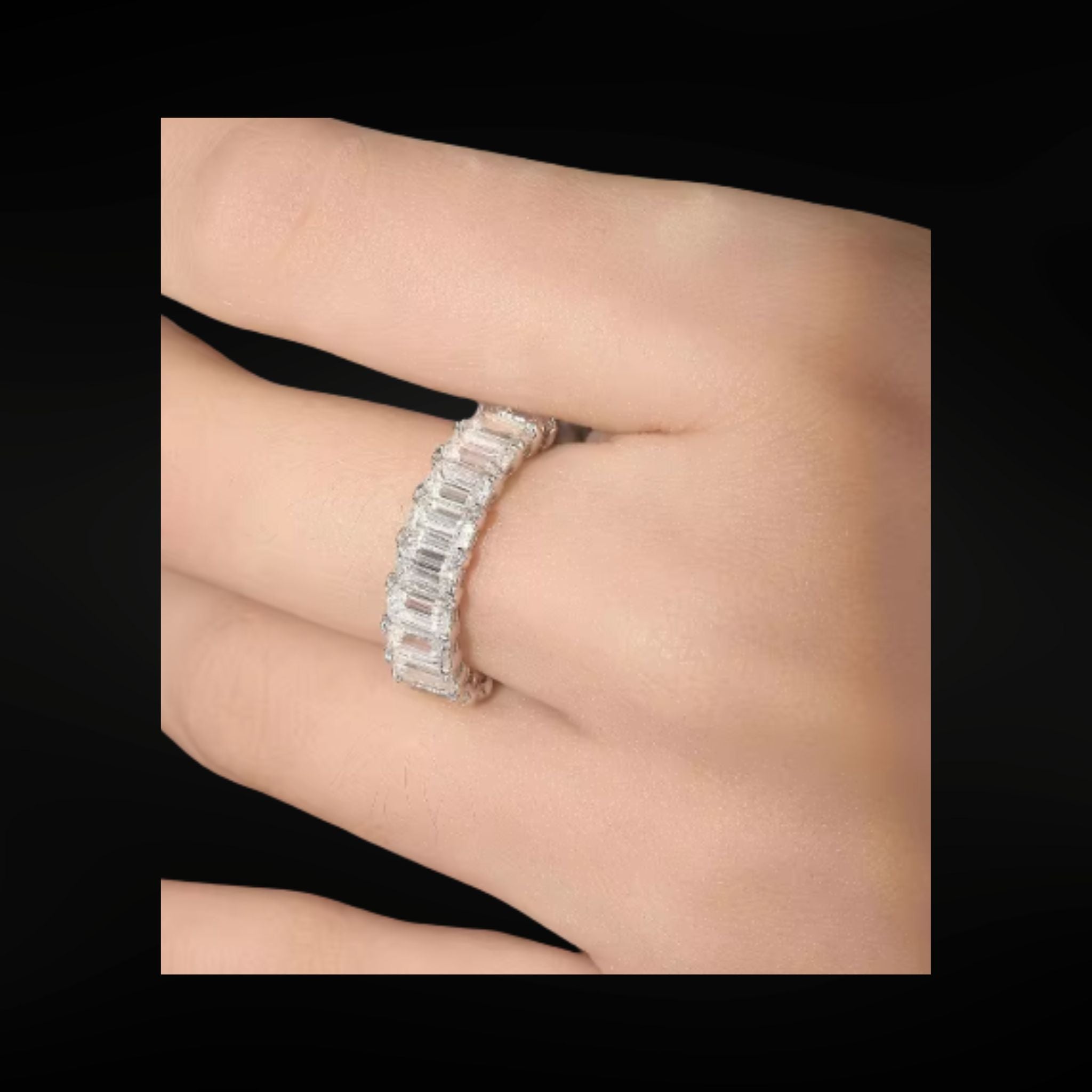 ÉCLATINE Signature Baguette Cut Eternity Band Ring